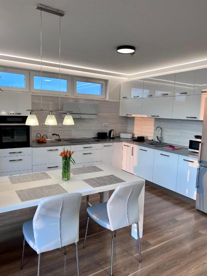 Monte Amnis Kosice Apartment Extérieur photo